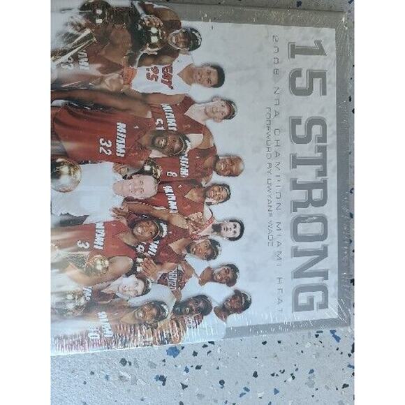 15 Strong 2006 NBA Champion Miami Heat - The Official NBA Finals 2006 - Picture 6 of 6